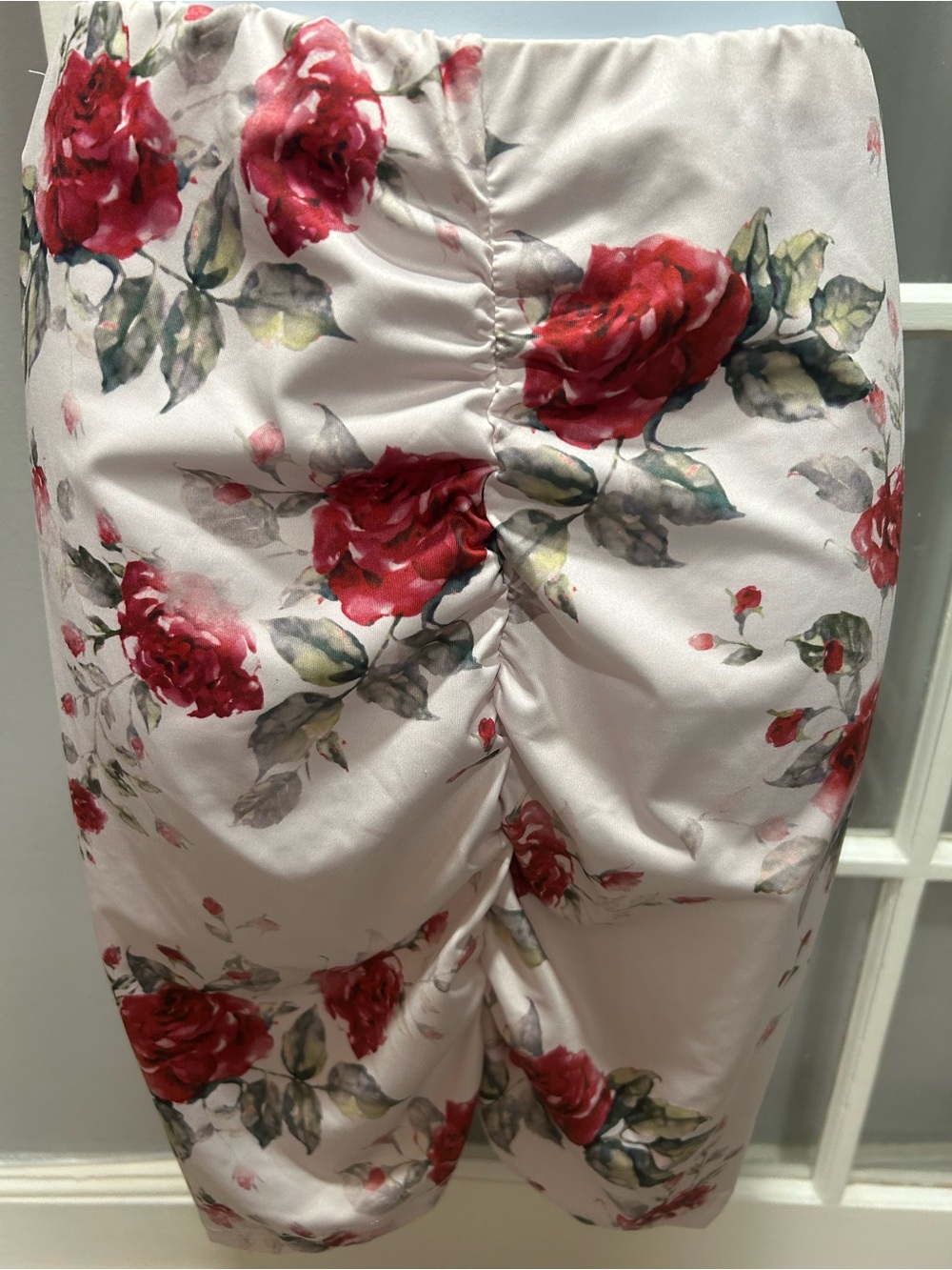 SHEIN Red Rose Ruched Mini Skirt on Cream